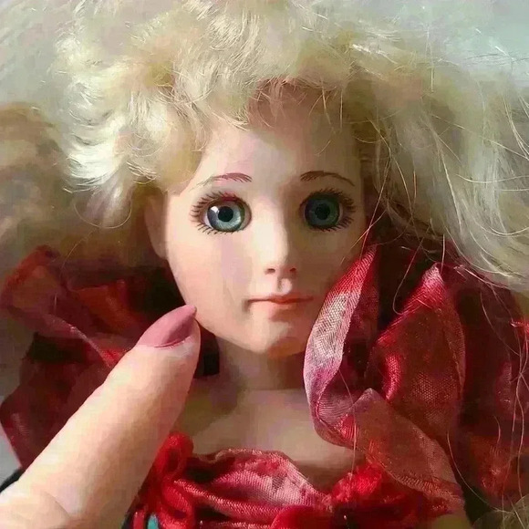 Vintage dolls bundle - Picture 17 of 17